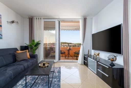 Goldensky New Apartment Дубровник Екстериор снимка