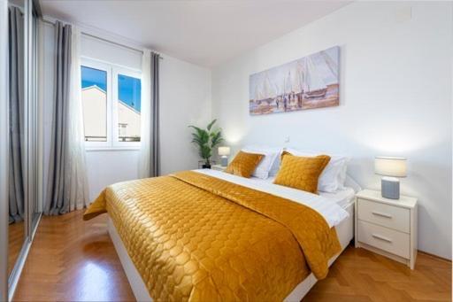 Goldensky New Apartment Дубровник Екстериор снимка